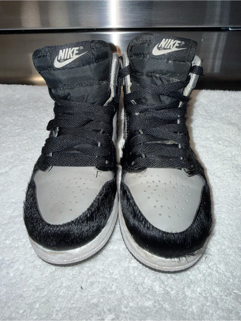 Nike Air Jordan 1 Retro High Black Medium Grey‎ Sneakers Size 12C